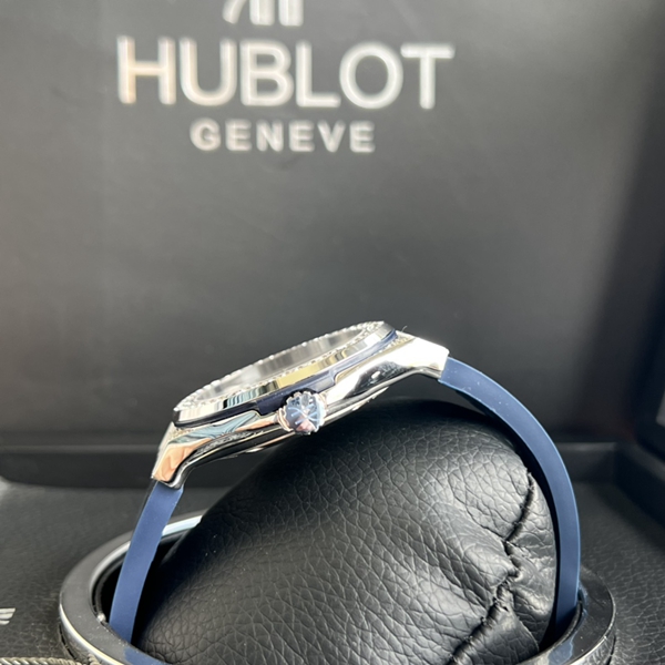 ウブロコピー時計側面デザイン